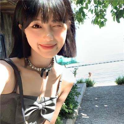 防暴女孩